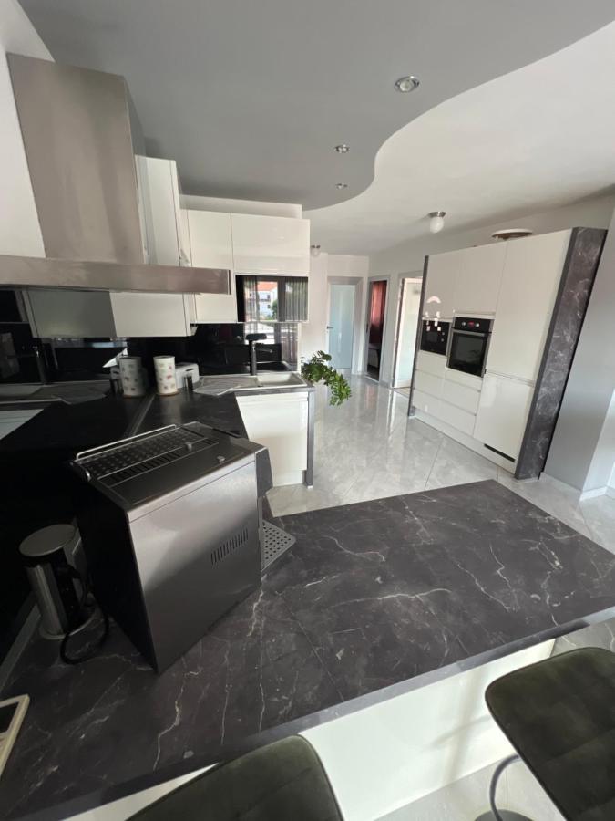 Apartments Cosic Klenovica Kültér fotó