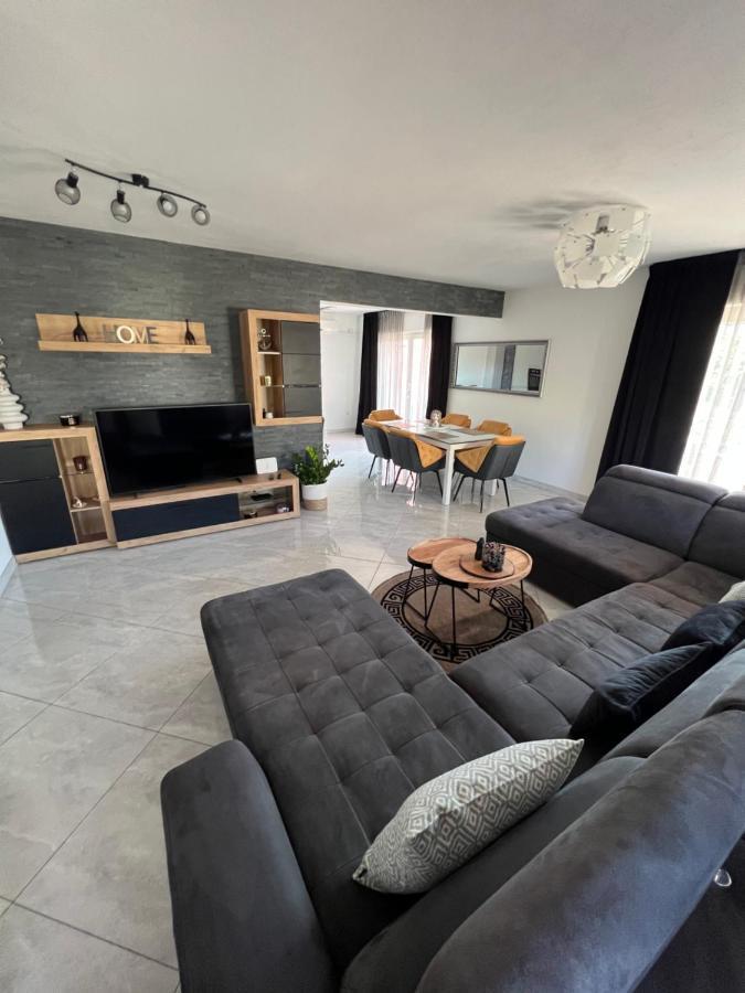 Apartments Cosic Klenovica Kültér fotó