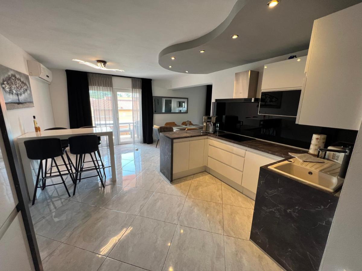 Apartments Cosic Klenovica Kültér fotó